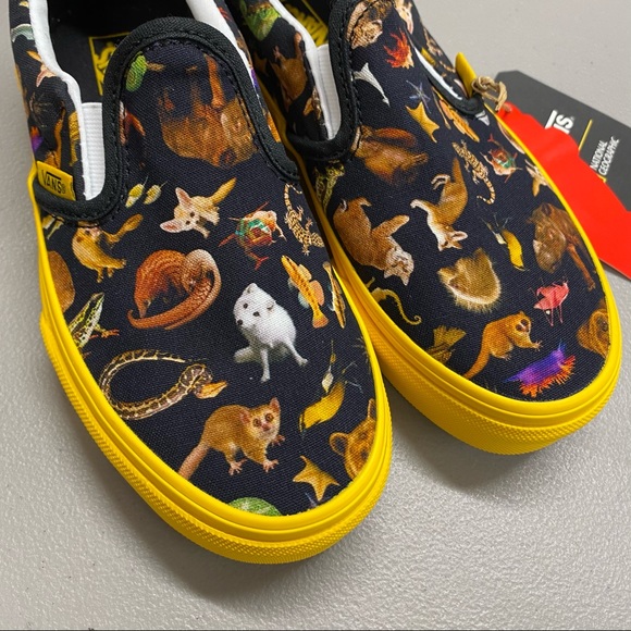 Vans National Geographic Slip On Classic Sneaker - Picture 3 of 6